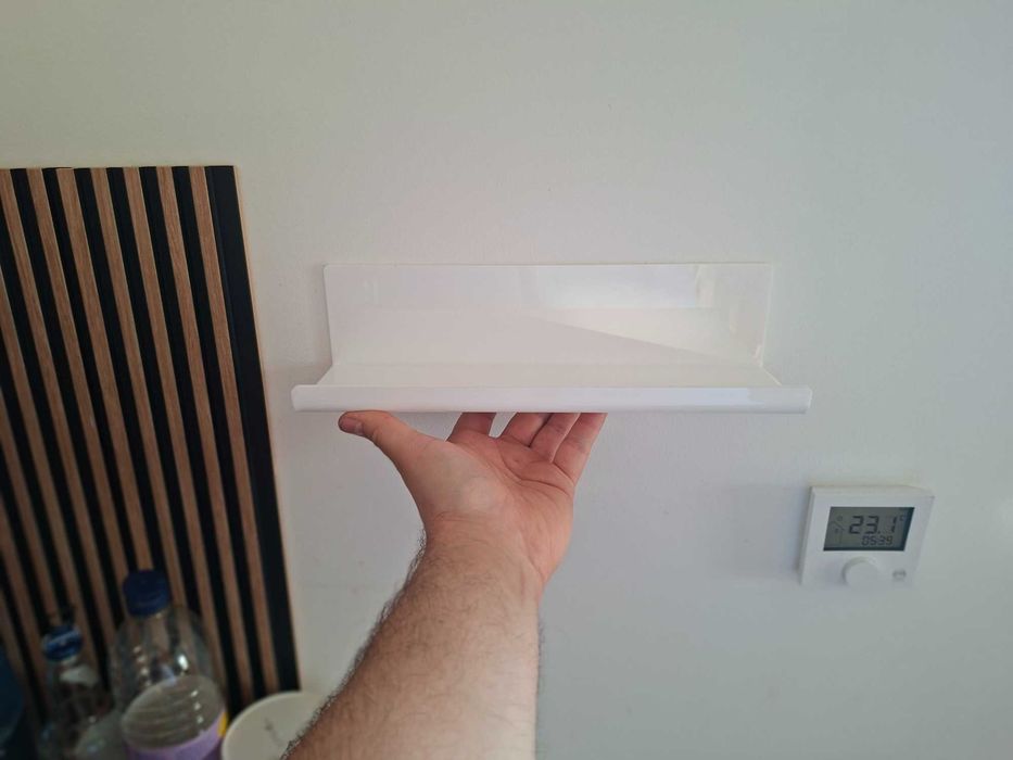 Półki ścienne akrylowe bez wiercenia zestaw 4 szt. LOFTPLUS 32 cm białe