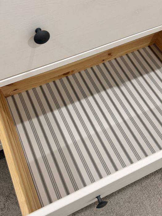 Comoda Hemnes do IKEA