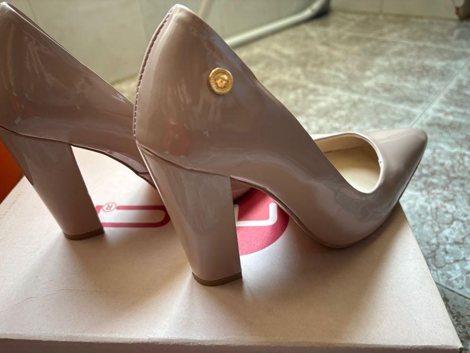 Sapatos verniz Manuel Alves