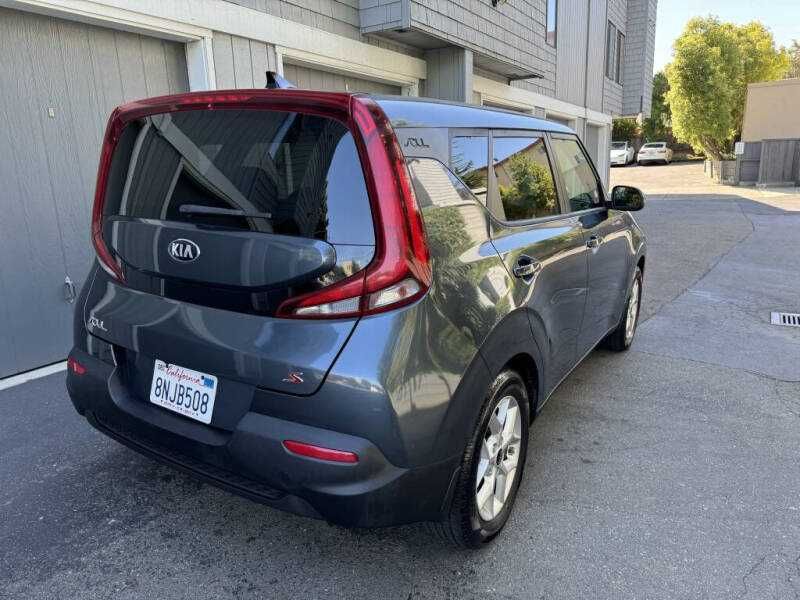2020   Kia   Soul