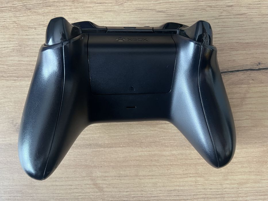 Bezprzewodowy kontroler Xbox – oryginalny