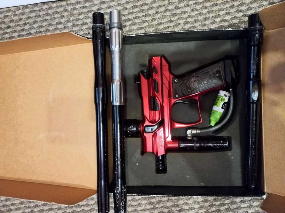 Пейнтбольний маркер Bob Long 2008 року