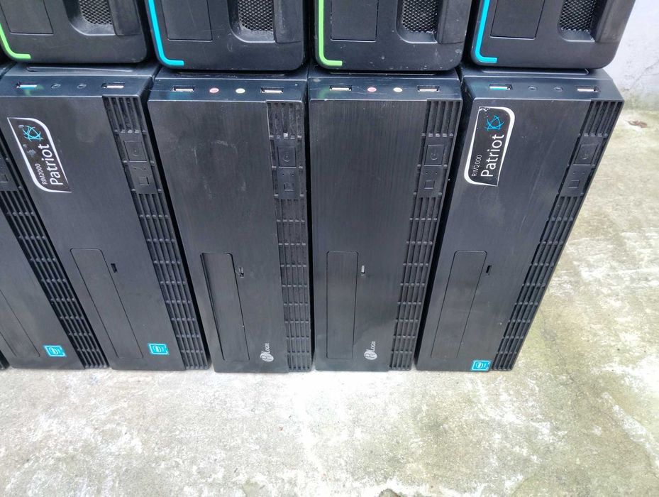 Корпус mATX з Блоком Живлення 400Вт