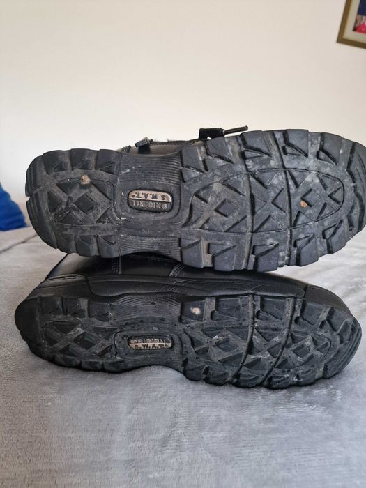 Botas em pele de trabalho