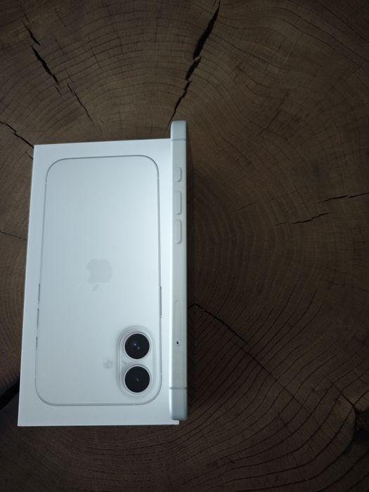 iPhone 16 256 GB - BIAŁY