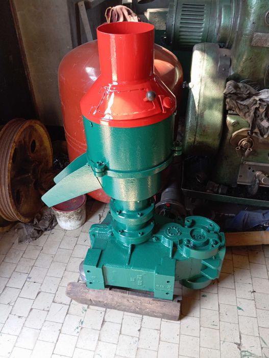 Peleciarka 300 kg/h  3 rolki