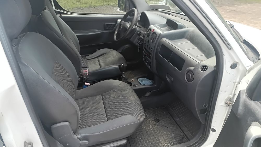 Citroen Berlingo 1.6hdi 2008 rok