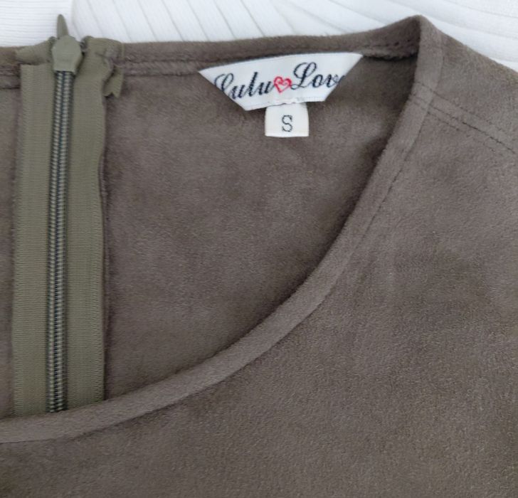 Vestido caqui microperfurado Lulu Love