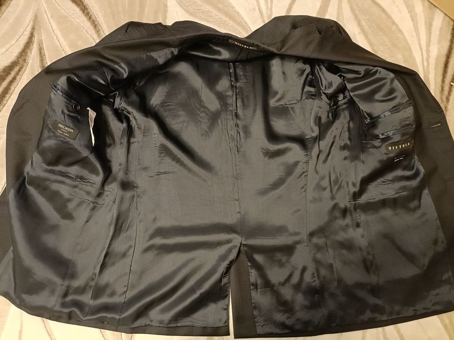 Garnitur granatowy Vistula