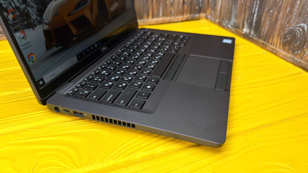 Компактний Офісний Ноутбук Dell Latitude 5400 /14.0" FHD IPS/ i5-8365u