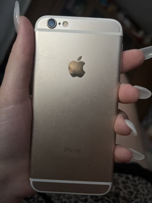 iPhone 6,на запчасти можно