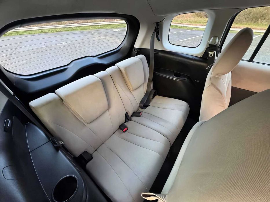 Mazda 5 Sport      2014