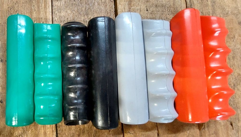 Campainhas/punhos/buzina/chapas para nome e morada pasteleira/clássica