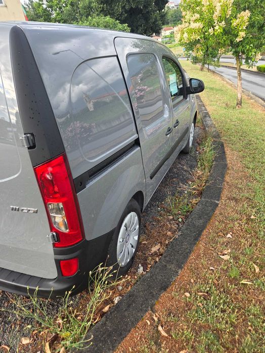 Uma carinha mercedes citan
