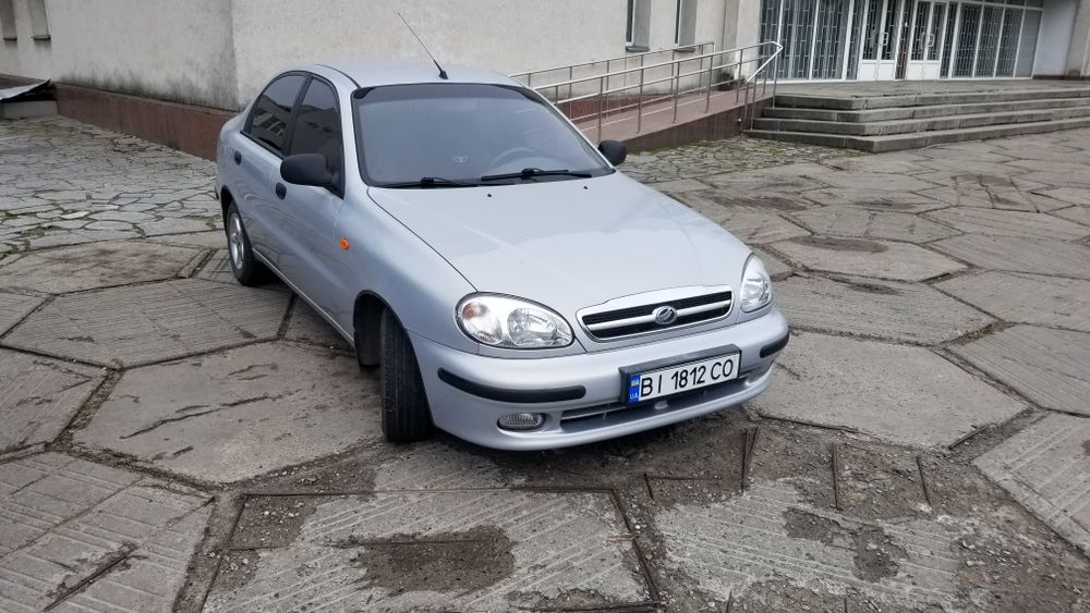 Lanos SE 1.5 Газ 4  Нефарбований