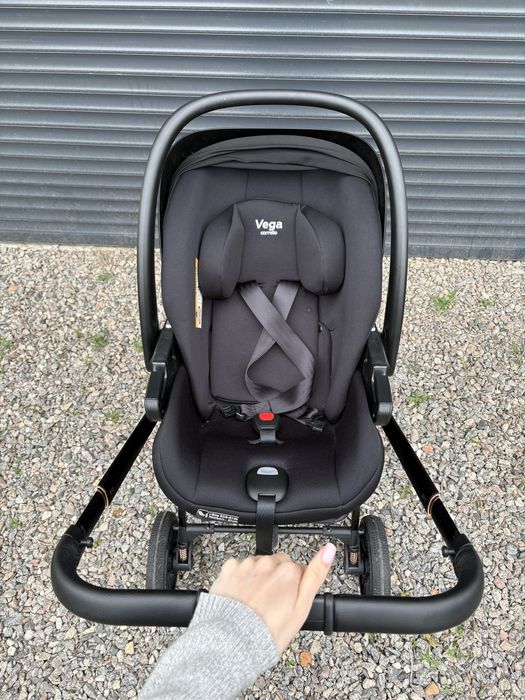 Коляска 3в1 Carrello в ідеалі