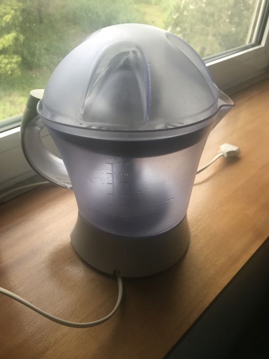 Espremedor citrinos electico