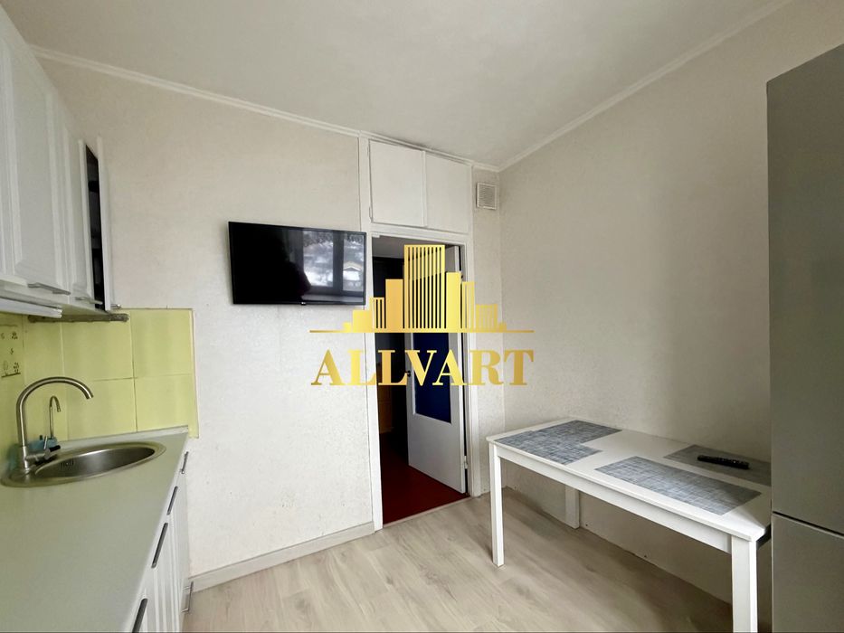 Продаж 3 кім квартири з ремонтом вул.Путивльська, метро Лісова