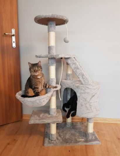 Когтеточка для кота з будиночком