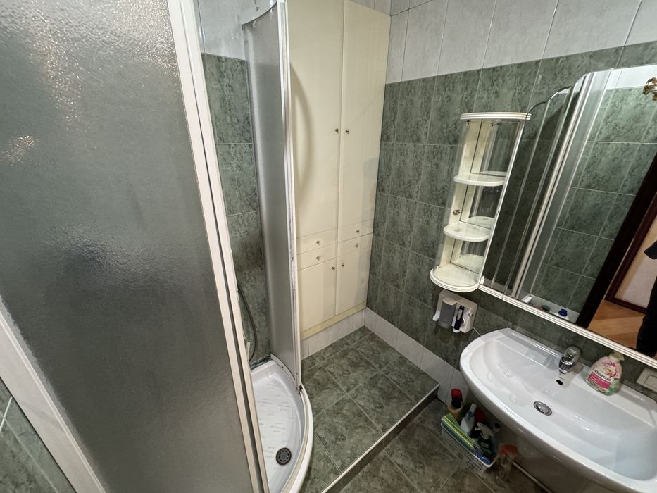 Продається простора 4-х кімнатна квартира в самому центрі Дніпра!