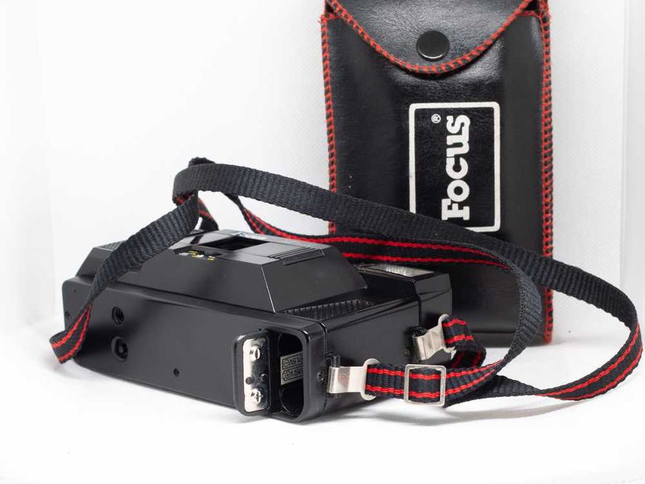 Máquina fotográfica analógica 35mm Focus DX-3 fancy + Bolsa