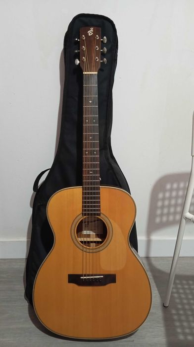 Guitarra acústica Harley Benton CLA 28