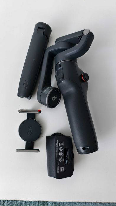 DJI Osmo Mobile 6