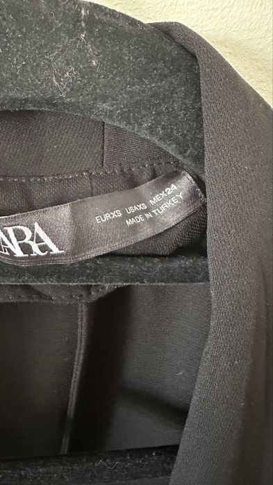 Macacao preto da Zara tam XS