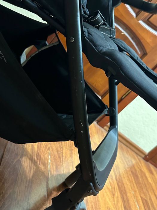 Коляска дитяча  Carrello Bravo