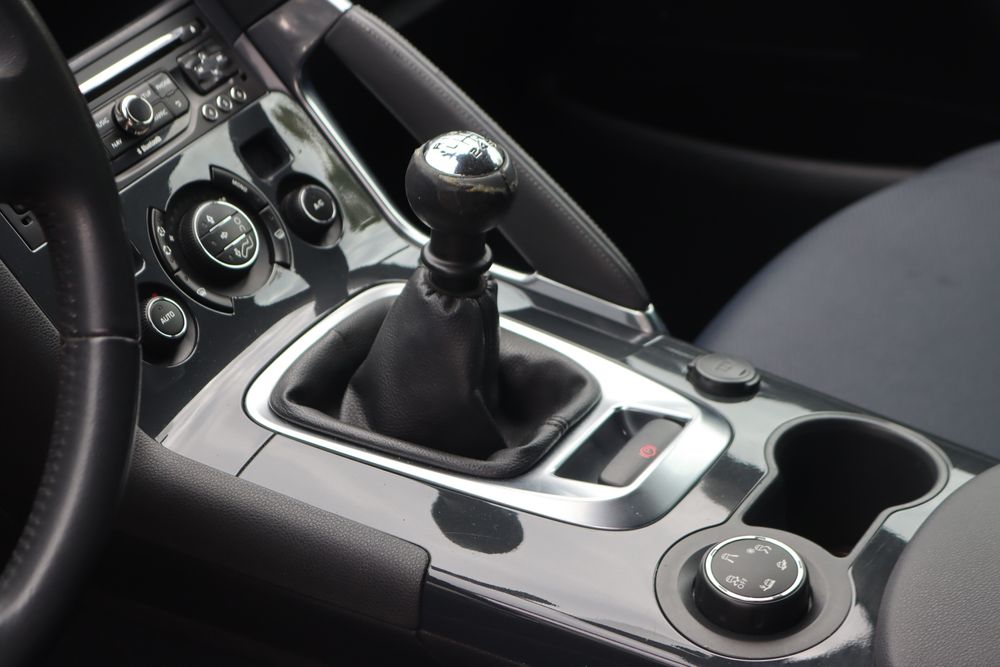 Peugeot 3008 1.6 HDI - 2015 - 1 proprietário