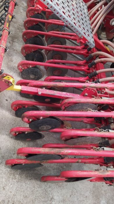 Siewnik Kverneland Accord L 4,5m