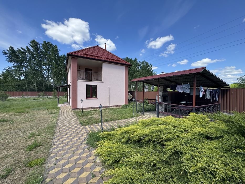 Продається гарний будинок 265м2 з ремонтом, село Дівички, 25 соток. Ексклюзив. Без %.
