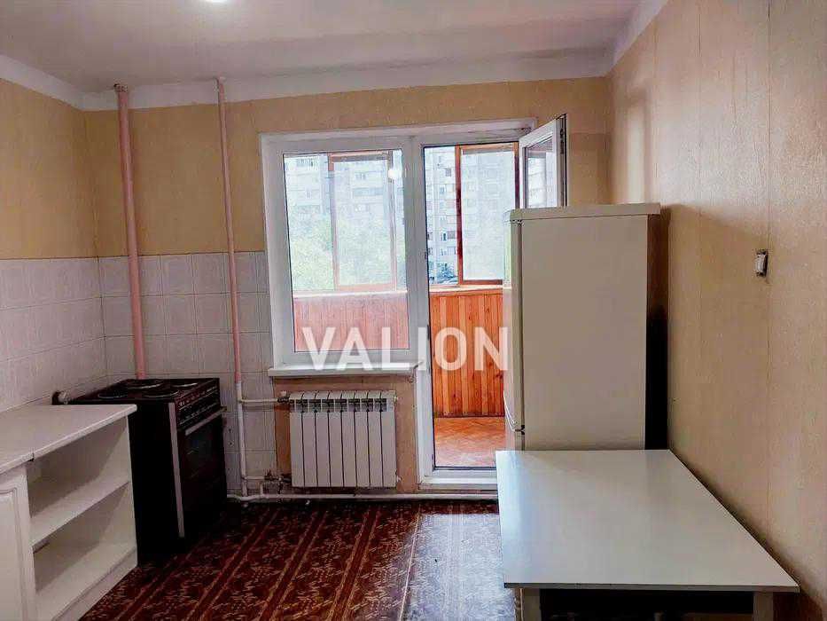 Продаж 2-к квартири з ремонтом по вул. Бориса Гмирі, Позняки, Осокорки