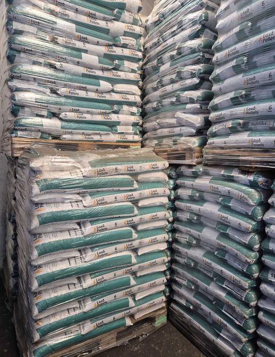 Pellet drzewny EN Plus A1 6 worki 16 kg paleta 1512zł