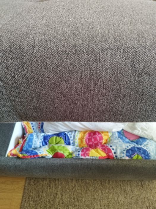 Duzy naroznik wygodny jak nowy 285/190 super stan ,prawostronny