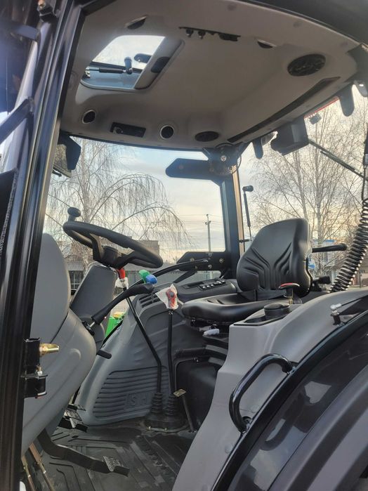 Трактор СКАУТ TB-904С з кондиціонером