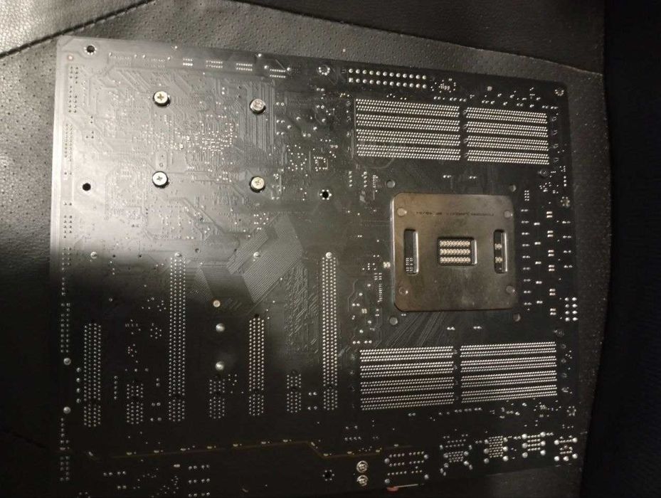 Материнская плата Gigabyte GA-X99-UD4+ i7-5820K