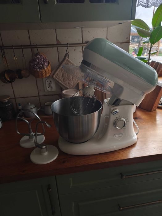 Robot kuchenny planetarny ARIETE Vintage 1588/03 2400W