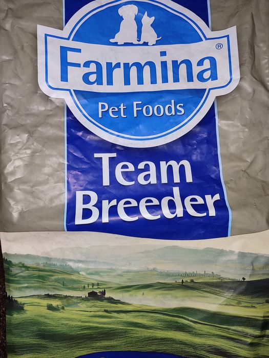 Корм Фарміна, Рояль Канін