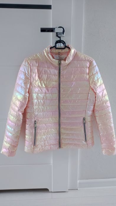 Kurtka holograficzna pudrowy róż L