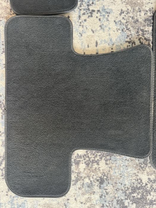 Ворсові коврики Volkswagen Passat Touran w 211