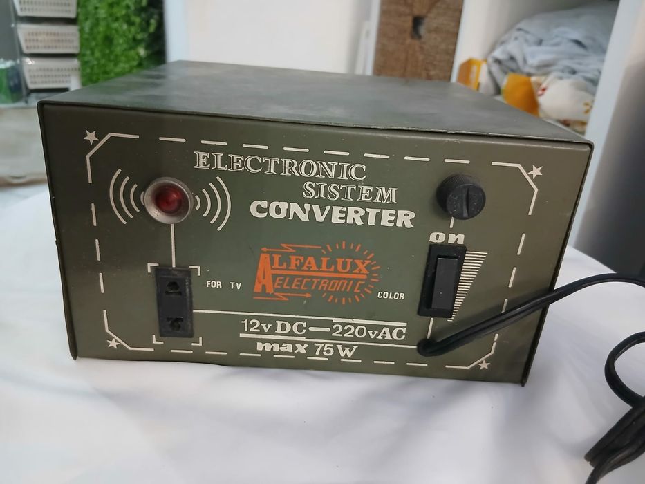 Aparelho Antigo  Converter 12v DC / 220v AC