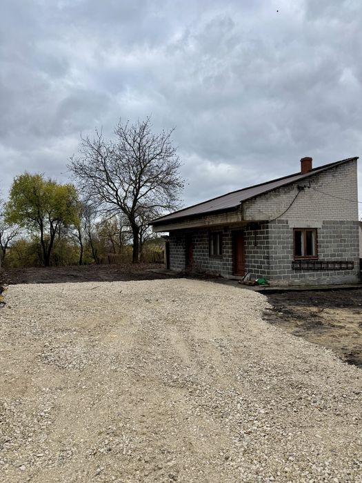 Dom z działka 15 arów - centrum Małogoszcz