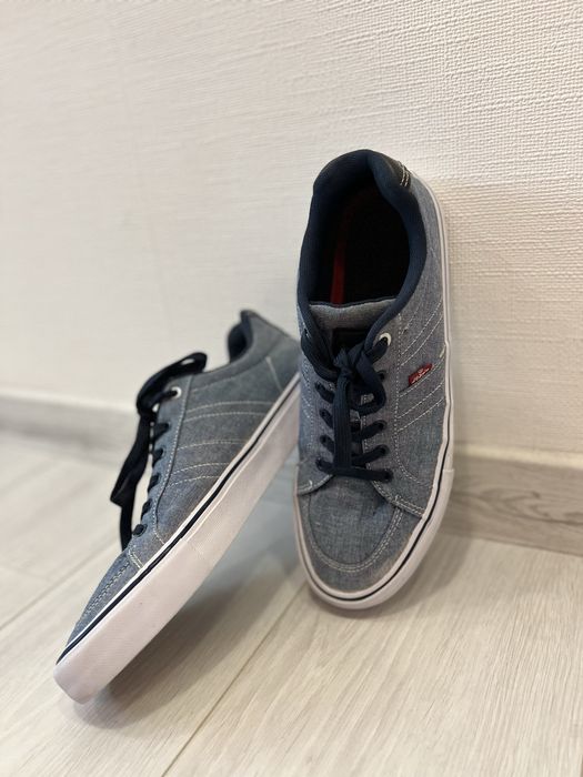 Кеди Levi’s чоловічі, 44 розмір, оригінал