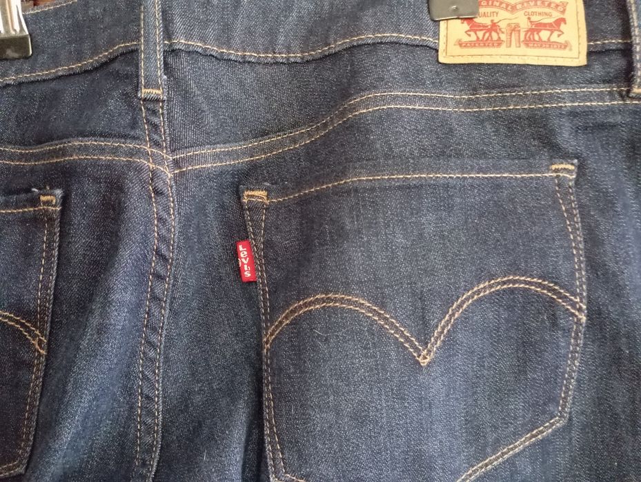 Levi's 712 rozm 33/34