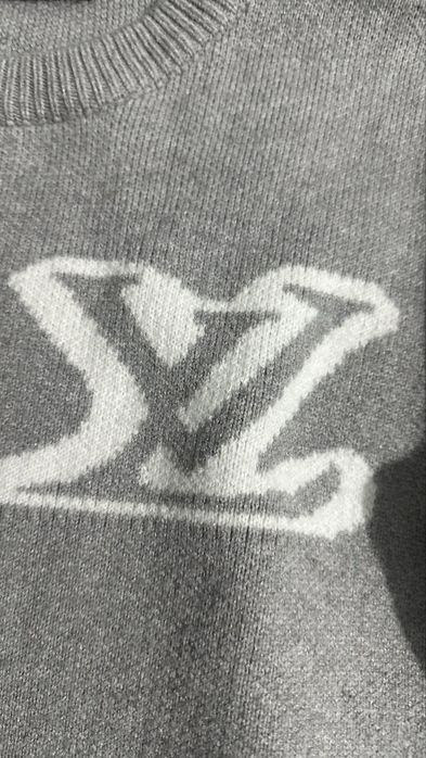 Sweter Louis Vuitton