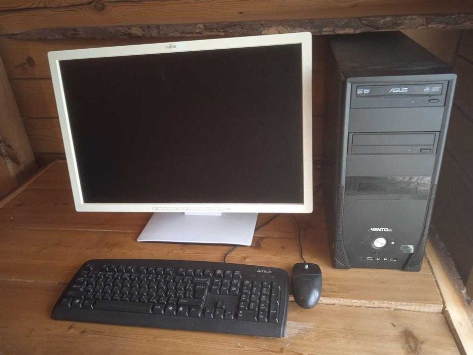 Fujitsu 1920x1200 ігровий монітор 24' Фрегат-Блоква