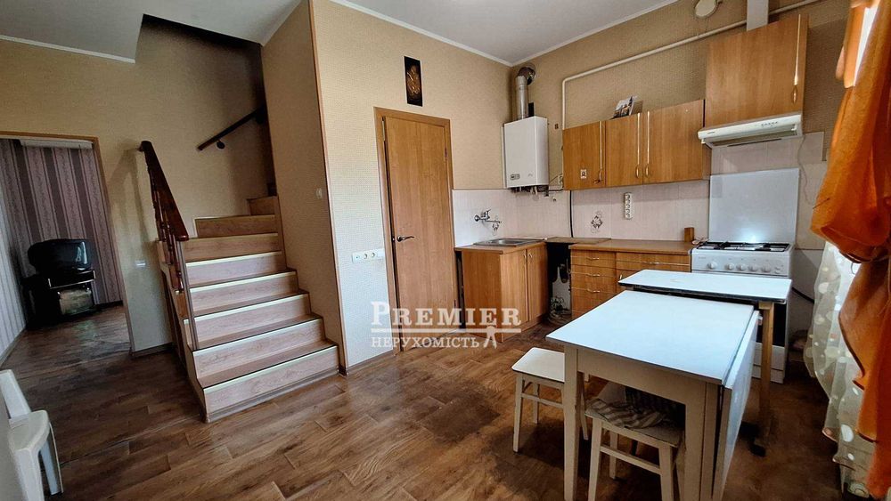 До продажу 2-поверх. таунхаус