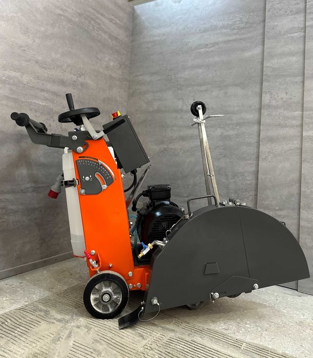 Przecinarka do betonu FS na tarcz 600mm. – elektryczna