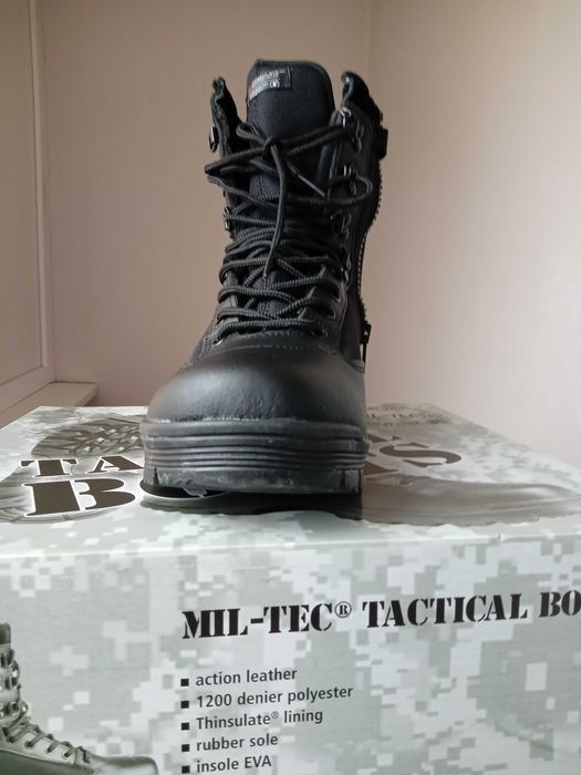 Чоловічі черевики